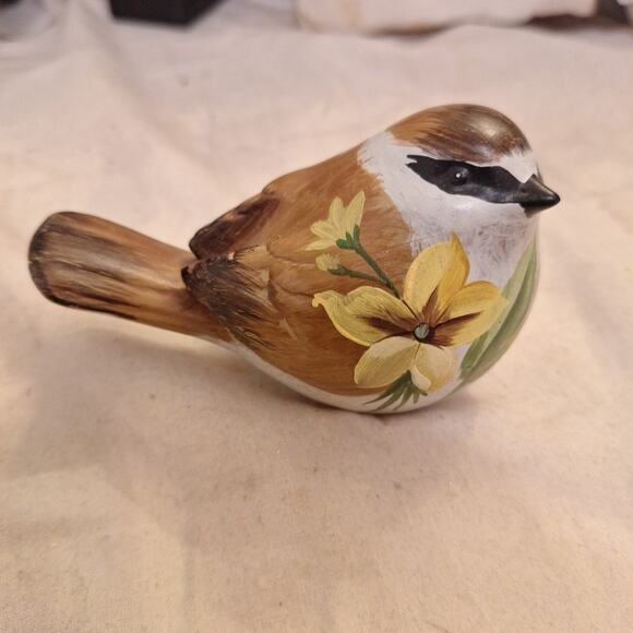 Vintage Studio Art Pottery Maine Chickadee Bird Figurine 2.5" Artist Painted - Picture 1 of 5